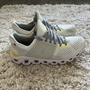 Womens On CloudSwift Shoes